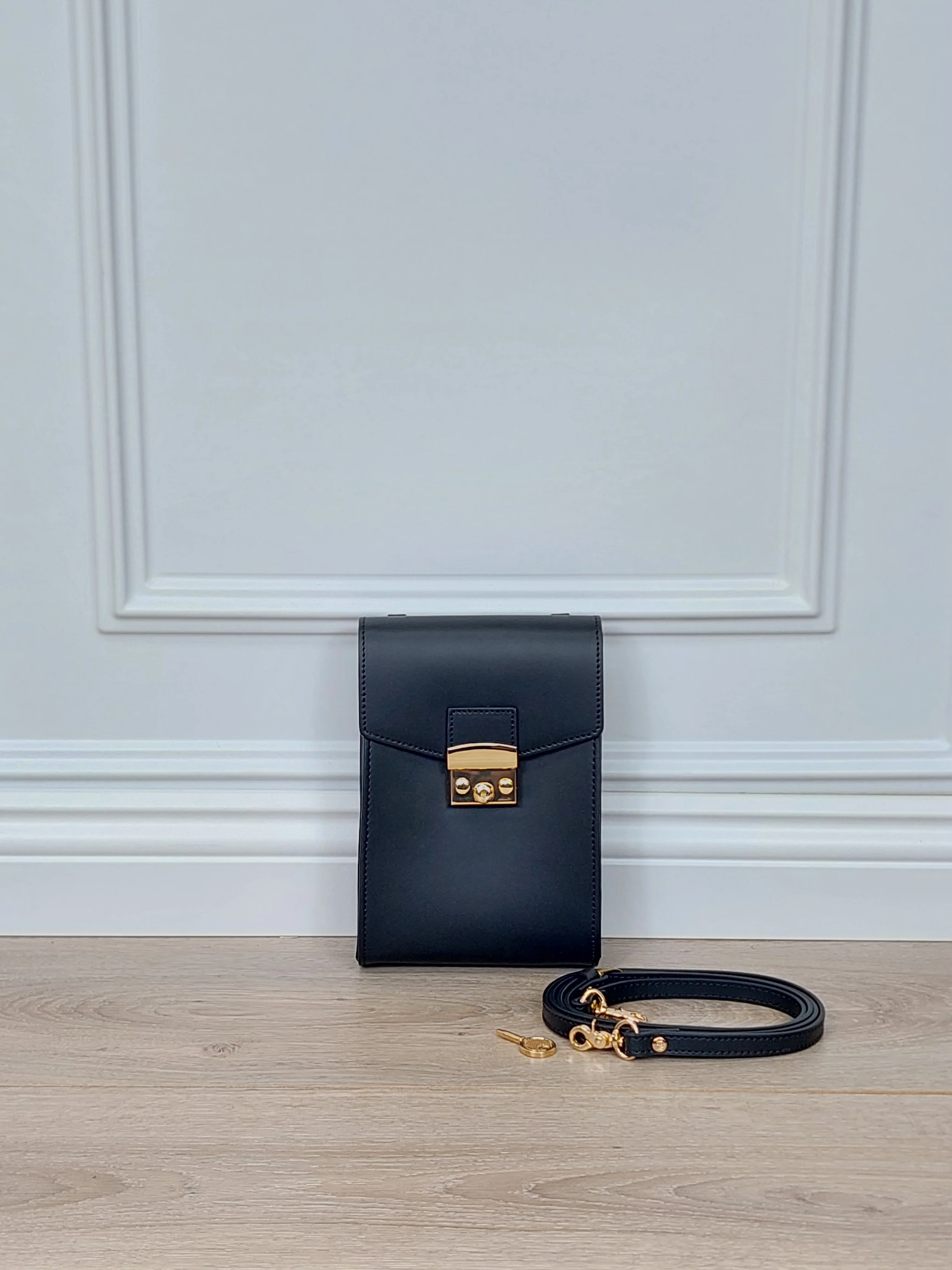 Chic Black Faux Leather Shoulder Bag