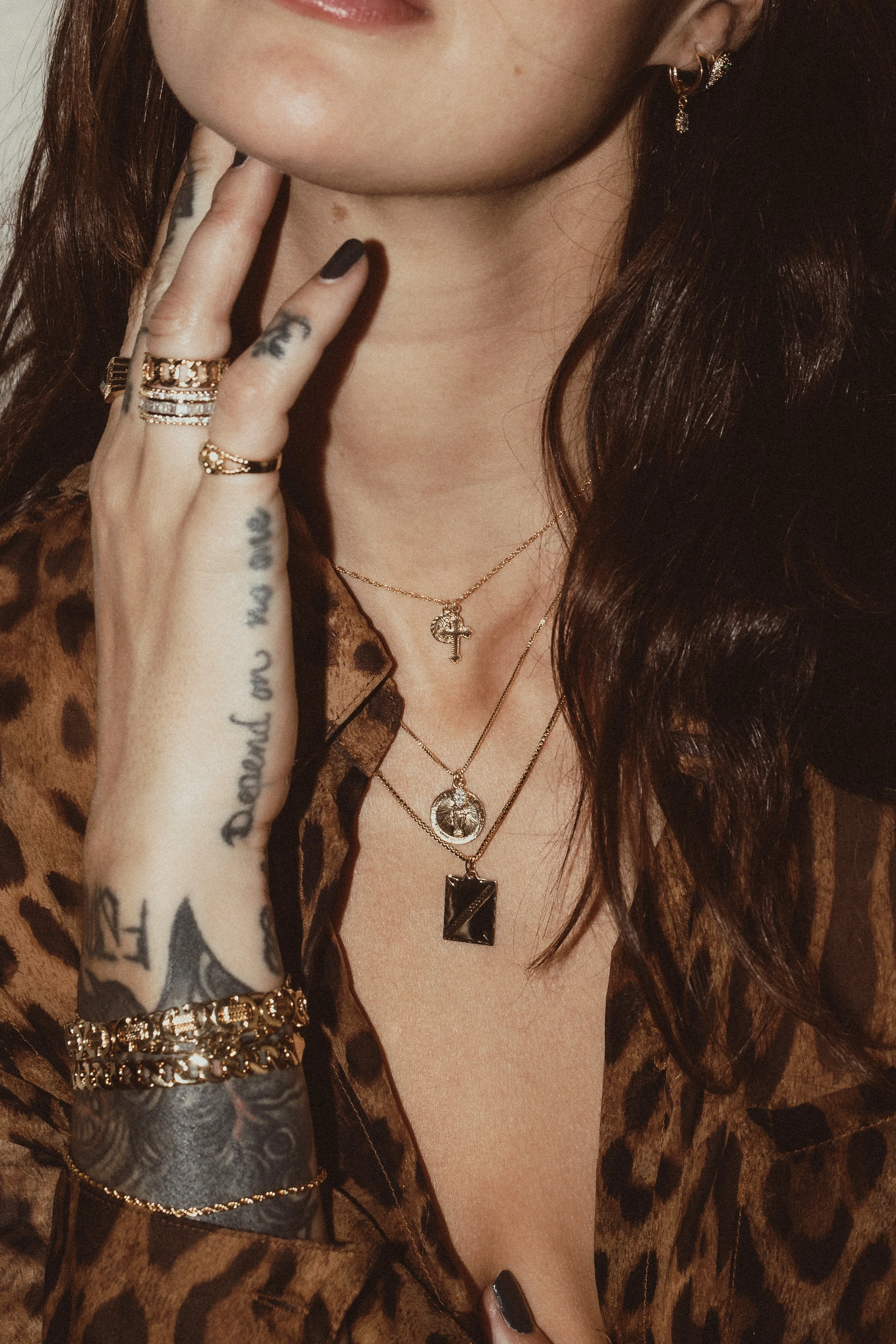 Elegant Coin Pendant Necklace