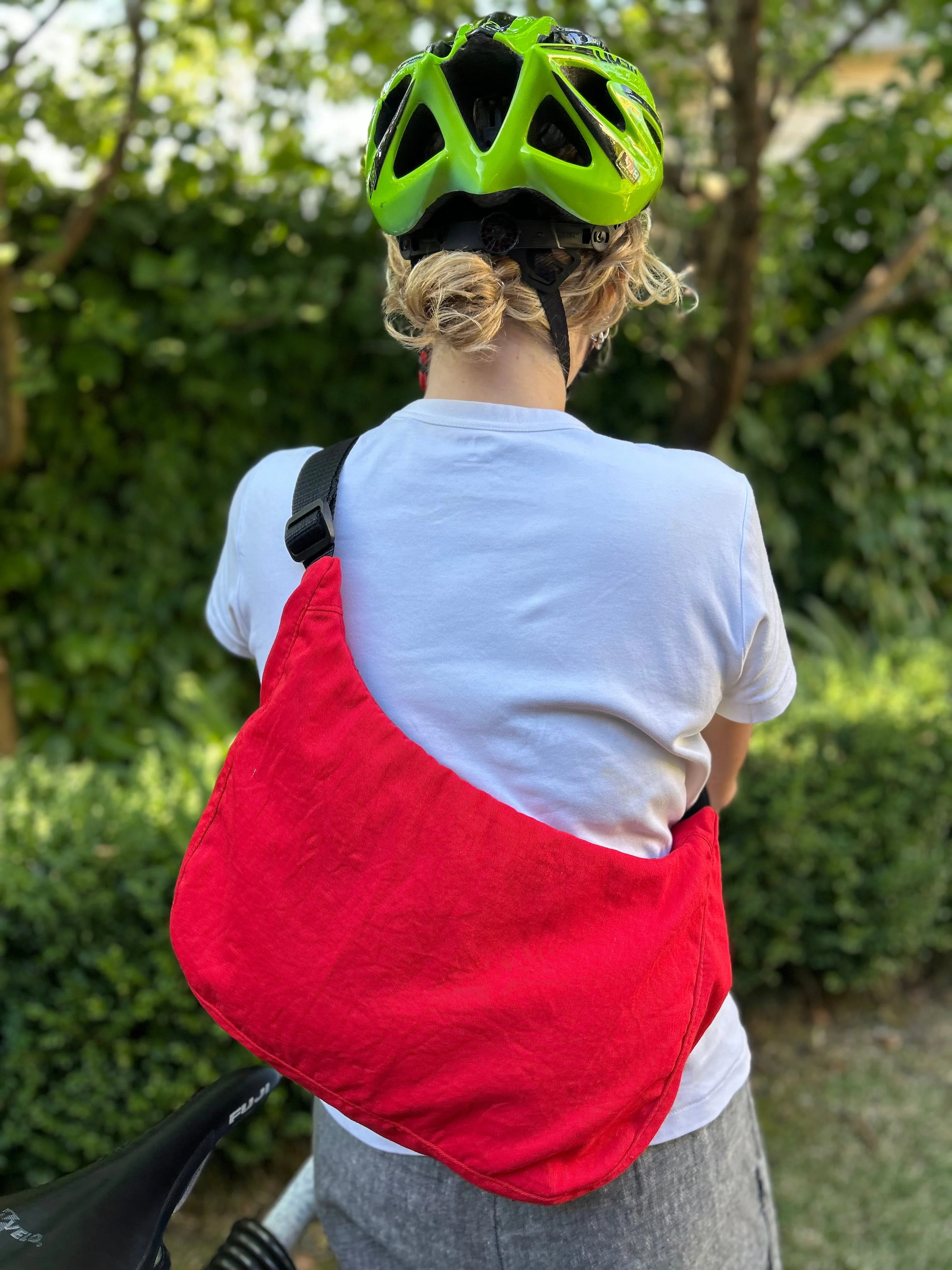 Stylish Black Shoulder Bag